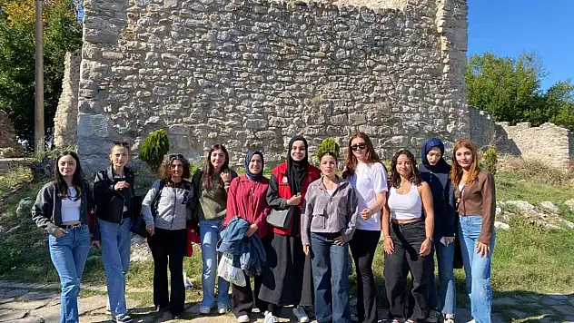 Düzce'de Üniversite öğrencilerine şehir turu düzenlendi