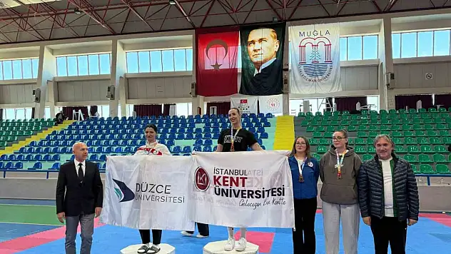 Düzce Üniversitesi öğrencilerinin büyük başarı gösterdi