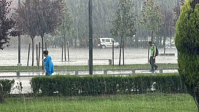 Düzce ve Zonguldak için kuvvetli yağış uyarısı