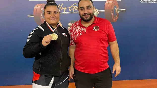 Düzceli halterciler Balkan Şampiyonası'nda Türkiye'yi temsil edecek