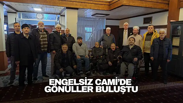 Engelsiz Cami'de Gönüller Buluştu