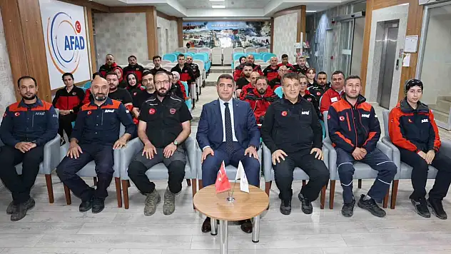 Enkazda arama kurtarma eğitimleri tamamlandı