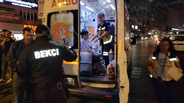 Ereğli'de iki hafif ticari araç çarpıştı, 7 kişi yaralandı