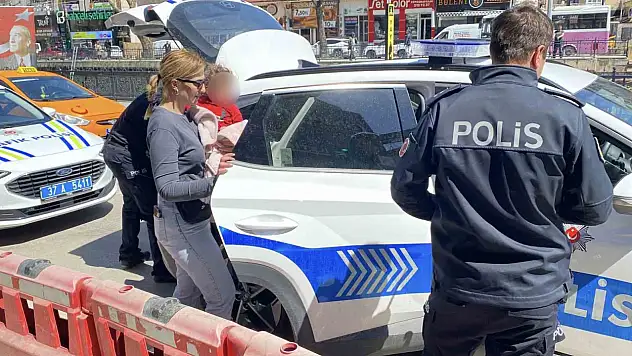 Evinde cesedi bulunan hamile kadının kocası, şehir meydanında yürürken yakalandı
