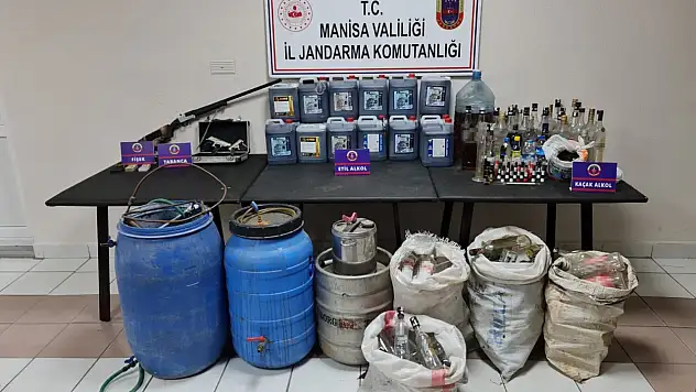 Sahte alkol yapıp satan şahıs jandarmaya yakalandı