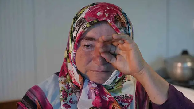 Evleri küle döndü, yardım parasıyla ev yaptırmak isterken konteynere mahkum oldular
