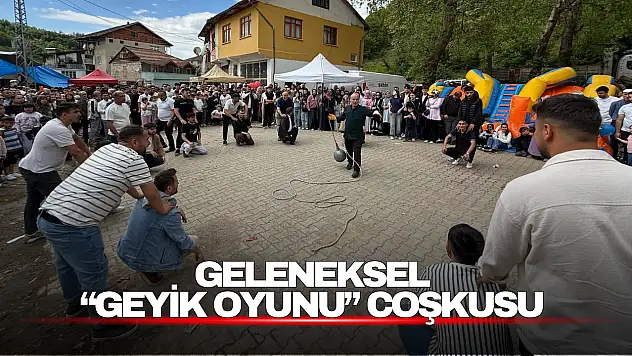 Geleneksel 'Geyik Oyunu' coşkusu