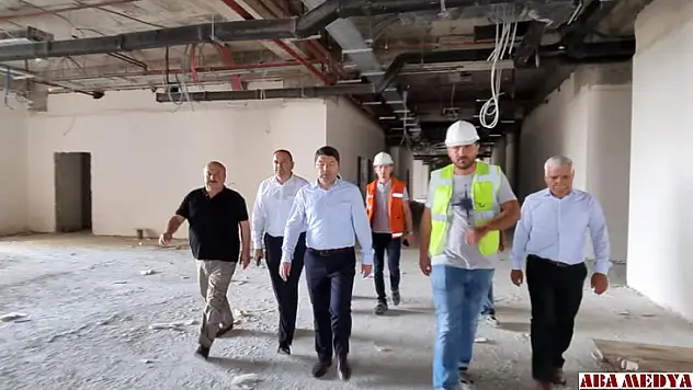 Hastane inşaatında çalışmalar hızla sürüyor