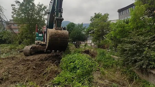 Horhor Deresi temizlendi