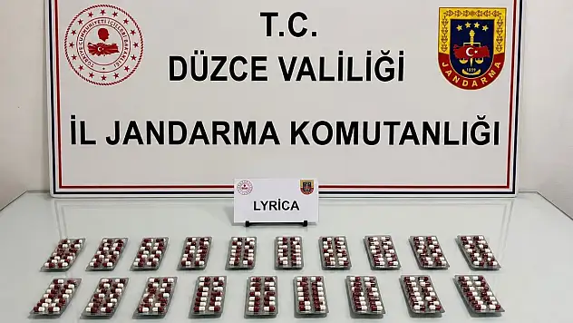 İl dışından Düzce'ye uyuşturucu sevkiyatına jandarma engeli