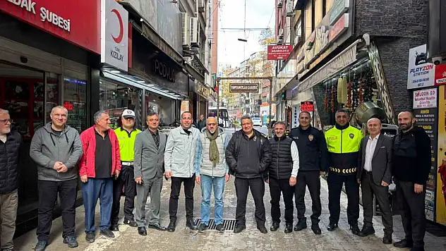 İl Emniyet Müdürü Sinan Ergen esnaflarla bir araya geldi