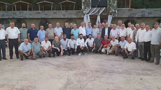 İlçe Müftüsü Bostancı'ya veda yemeği düzenlendi