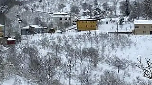 İlkbaharın ortasında kar sürprizi