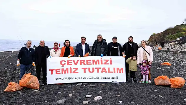 İncivez Derneği'nden sahil temizliği etkinliği