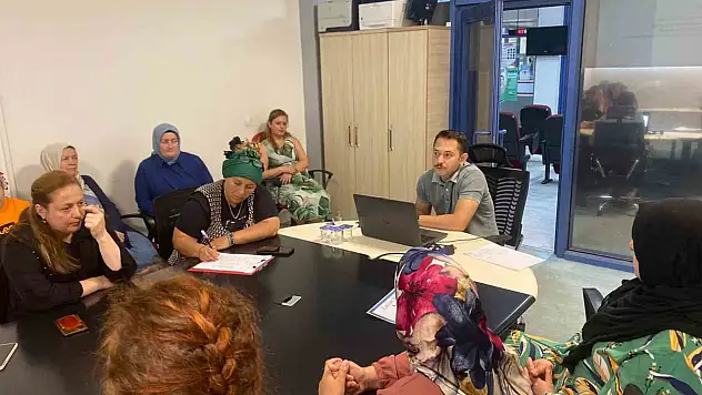 Kadınlara stres ve kaygı yönetimi eğitimi