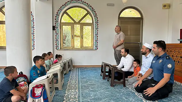 Kadıroğlu: 'Manevi Değerlerimiz Geleceğin Teminatı'