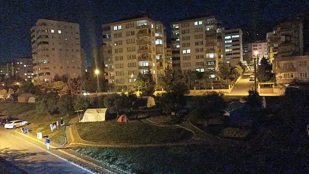 Kahramanmaraş'ta peş peşe iki deprem
