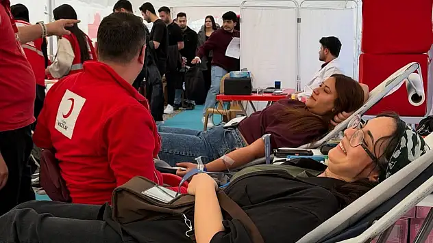 Kan bağışı kampanyasına yoğun ilgi