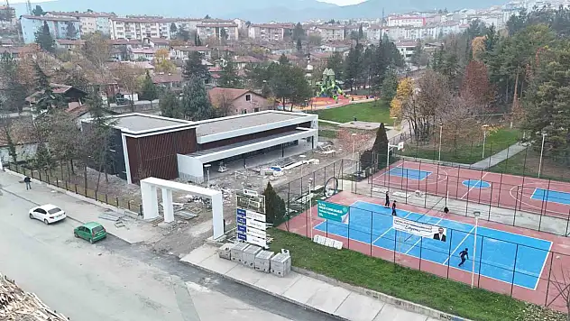 Karabük Belediyesi 5000 evler sosyal tesisleri'nde çalışmalar hız kesmiyor