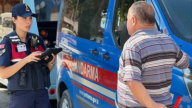 Karabük Jandarmasına 112 Acil Çağrı Merkezi uyumlu tablet desteği