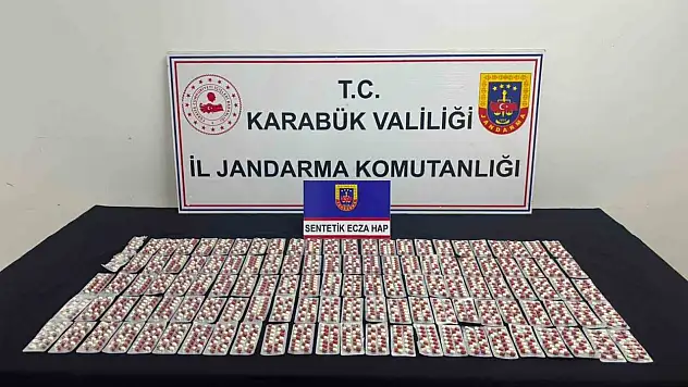 Bin 901 sentetik ecza ele geçirildi