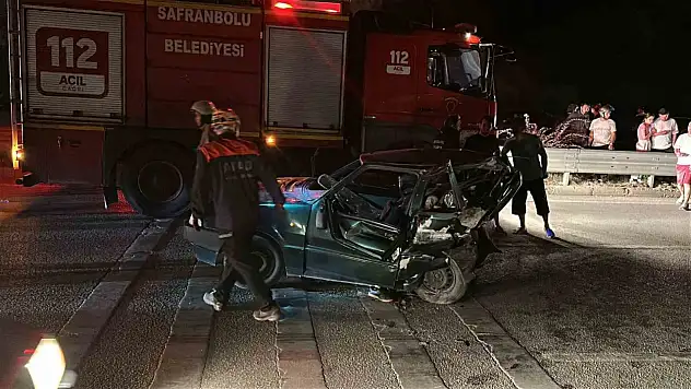 Karabük'te iki otomobil çarpıştı: 1 ölü, 1 yaralı