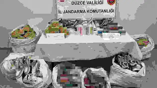 Kargo gönderiminden kaçak ürün çıktı