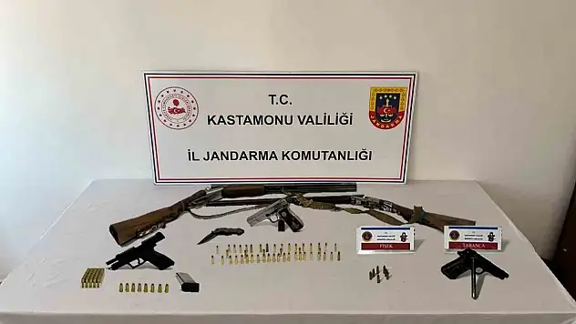 Kastamonu'da 3 adet ruhsatsız tabanca ele geçirildi