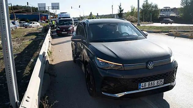 Kastamonu'da cip ile hafif ticari araç çarpıştı: 2 yaralı
