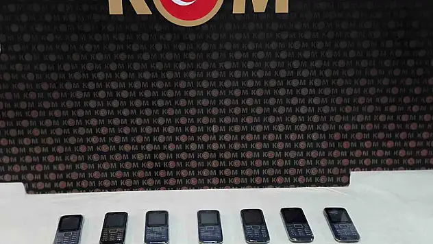 Kastamonu'da kaçak telefon operasyonu: 1 gözaltı