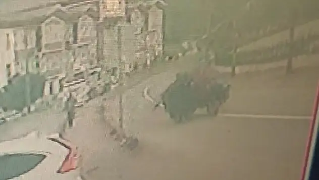 Kastamonu'da lastiği fırlayan tarım aracı takla attı: 1 yaralı