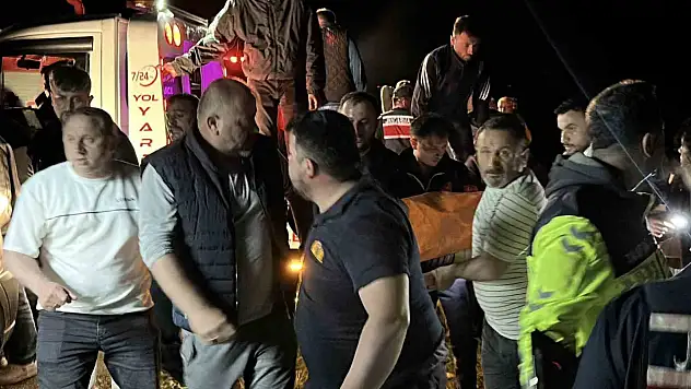 Kastamonu'da otomobil 150 metre yüksekten uçuruma yuvarlandı: 1 ölü, 3 yaralı