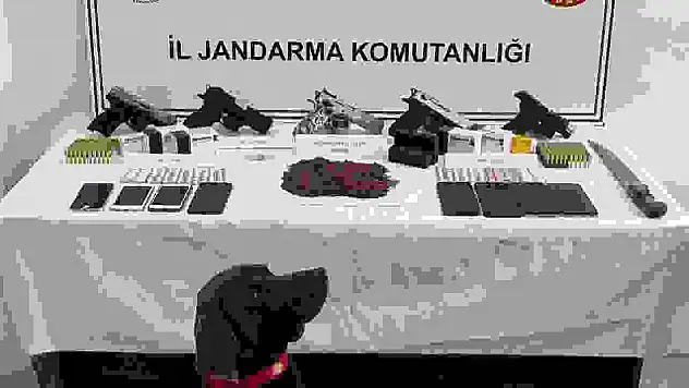 Uyuşturucu ve silah operasyonu: 3 tutuklama