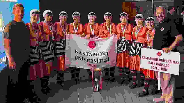 Halk Dansları Topluluğu Türkiye ikincisi oldu
