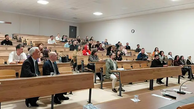 Kastamonu Üniversitesinde 'Eğiticilerin Eğitimi Sertifika Programı' başladı