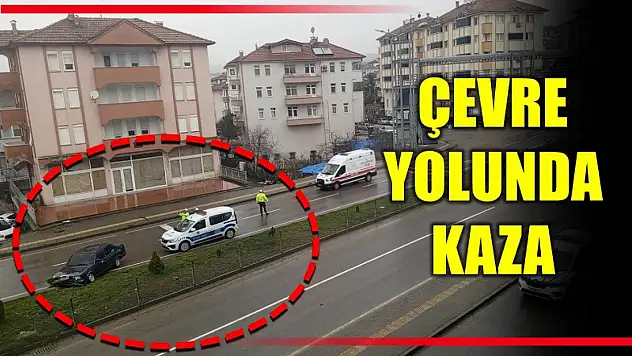 Kayganlaşan yolda kaza