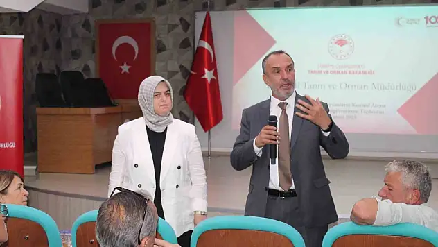 Kedi-köpek kayıt sistemi hakkında muhtarlara bilgilendirme yapıldı