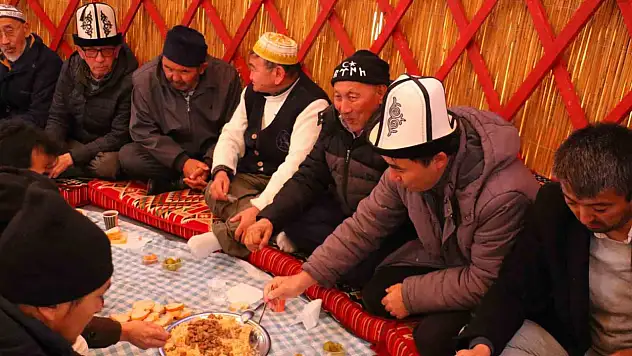 Kırgız Türkleri Ankara'da geleneklerini yaşatıyor