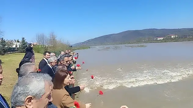 Köprü faciasında hayatını kaybedenler 14. ölüm yılında anıldı