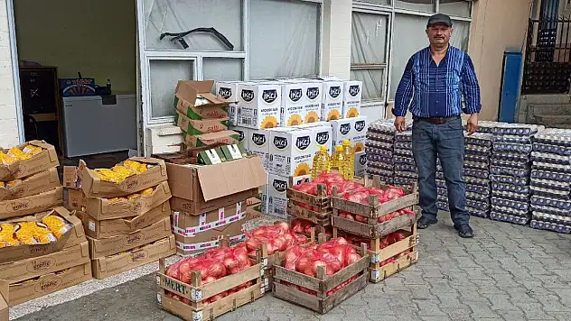 Köy muhtarından vatandaşlara hediye