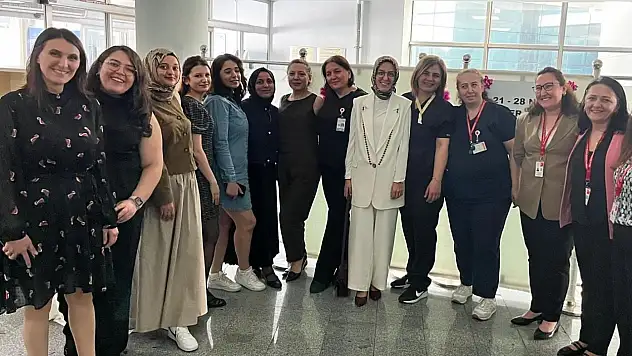 Kriz anında hayat kurtaran ebeler