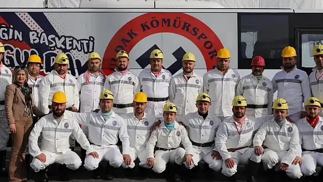 Madenciler Çırağan Sarayı yolcusu