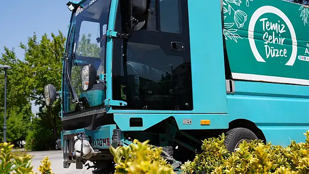 Millet Bahçesi bayrama hazır