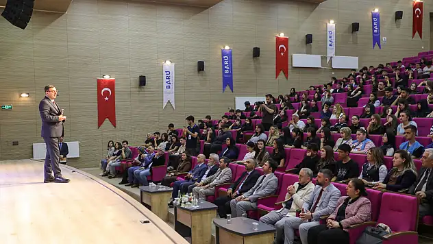 Milletvekili Bayram, engelleri aşan yaşam hikâyesini anlattı