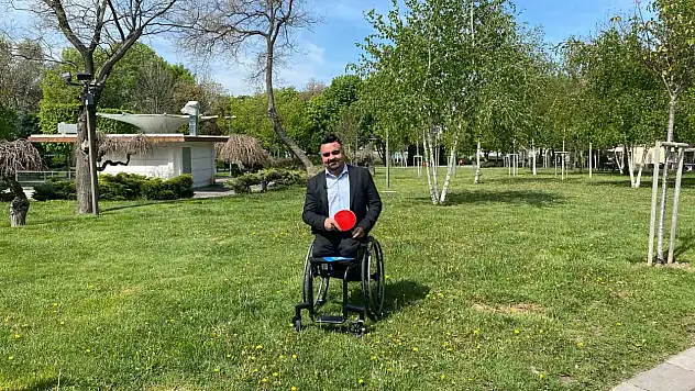 Milli para masa tenisçi Nesim Turan, 19 yıllık sporculuk kariyerini noktaladı