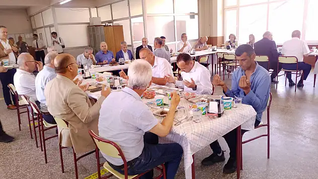 MMF'de kurban yemeği verildi
