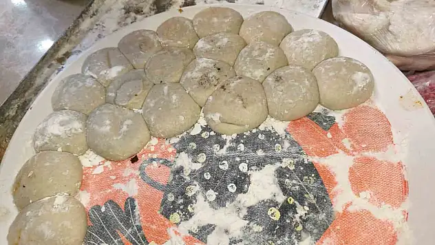 Mühürlü pidecinin gizli bölmesi gündem oldu