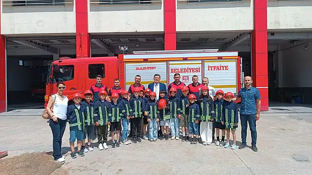 Öğrencilerden İtfaiye Müdürlüğüne ziyaret