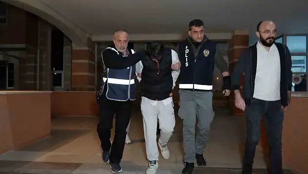 Öldürdüğü hamile eşinin cesediyle 10 gün aynı evde yaşadı