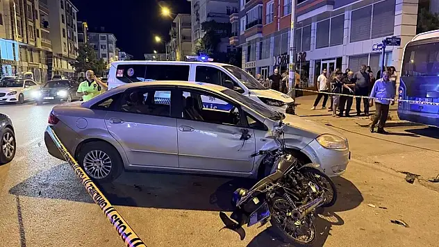 Otomobille çarpışan motosiklet sürücüsü yaralandı